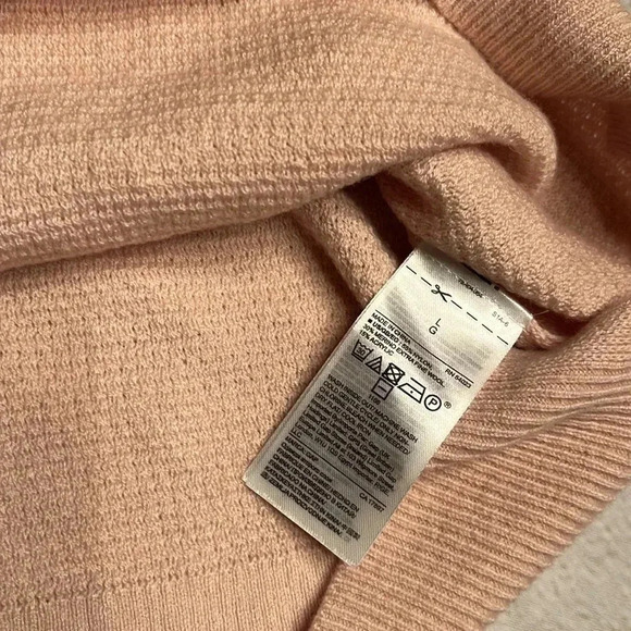 GAP size large sweater - Picture 3 of 3